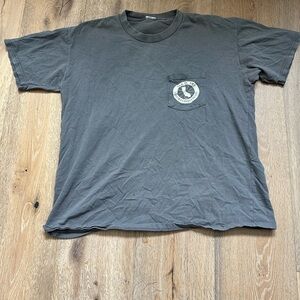 Men's Gray T-Shirt